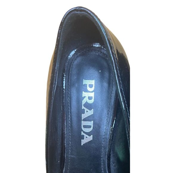 Prada Black Patent Triangle Logo Square Toe & Block Heel Pump Size 36 - Picture 3 of 8